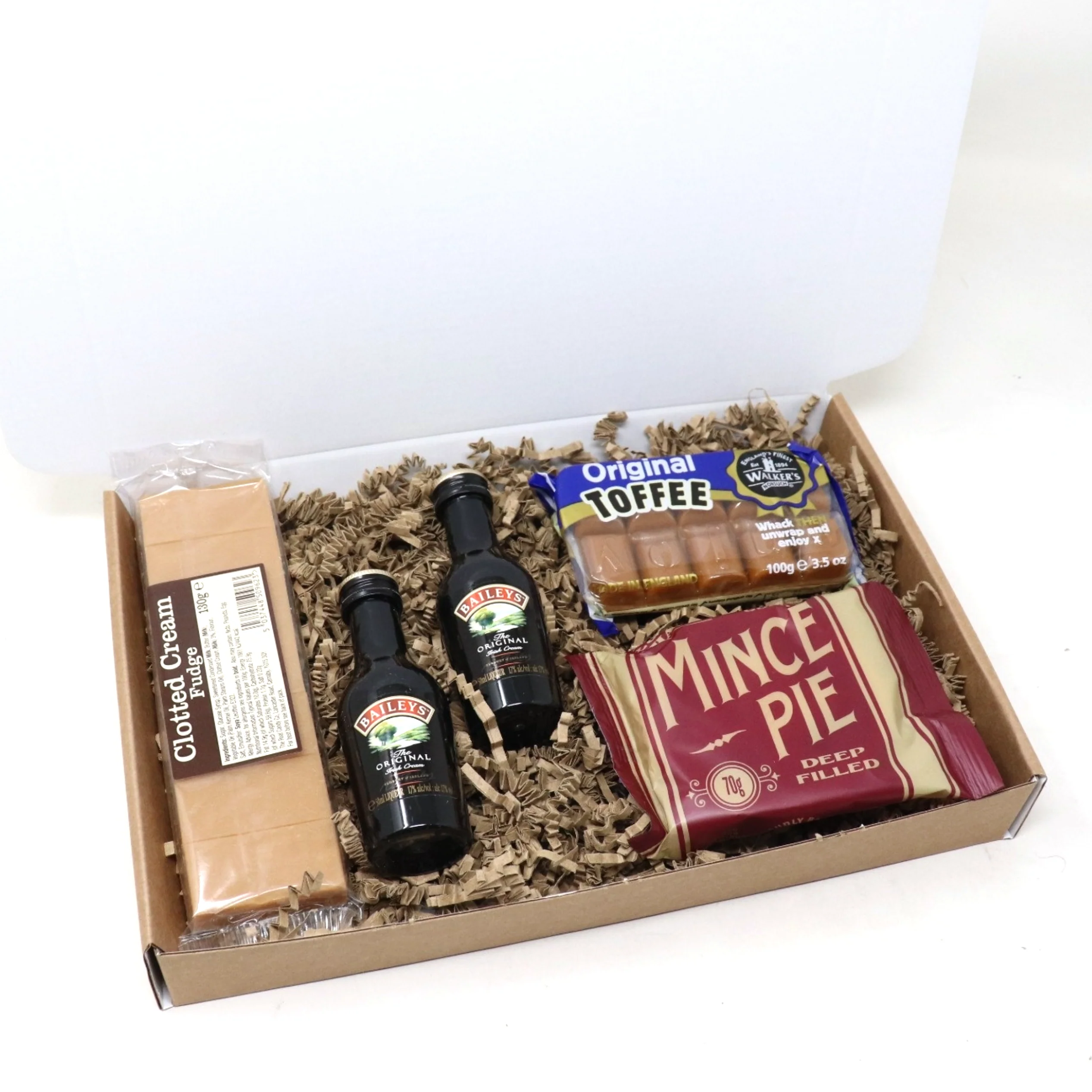 Alcohol & Christmas Treats Letterbox Gift Set With Mince Pie